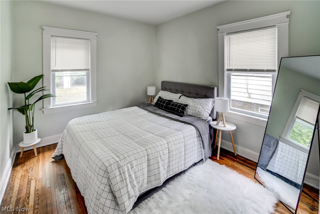 2245 Bellfield Cleveland Heights OH 44106