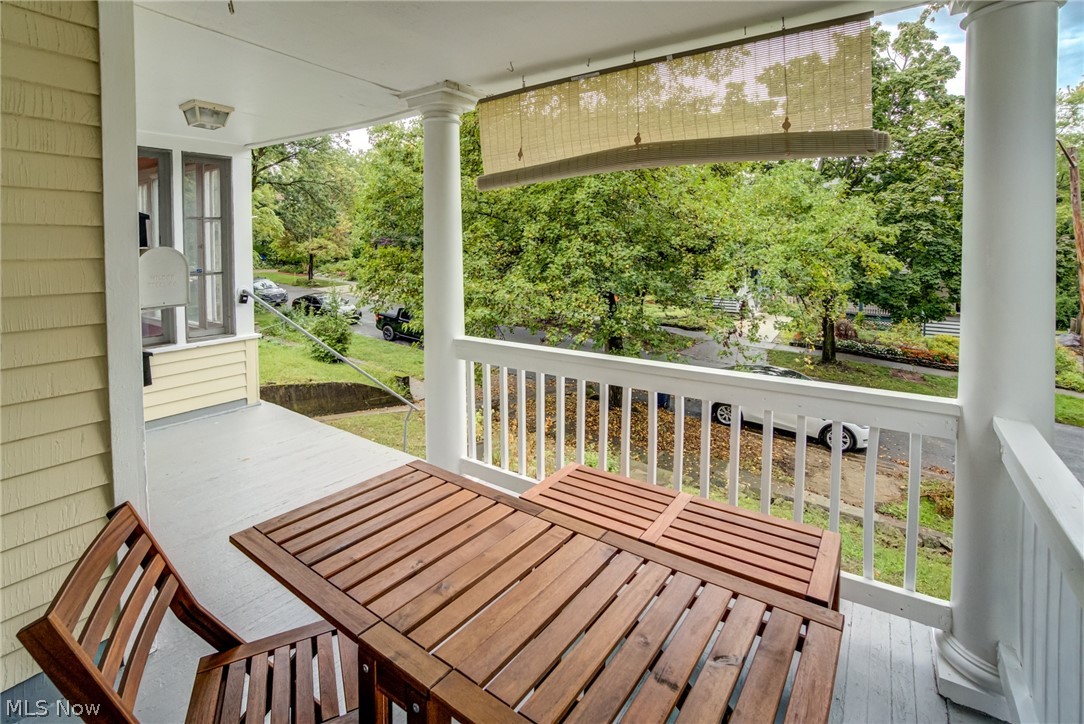 2245 Bellfield Cleveland Heights OH 44106