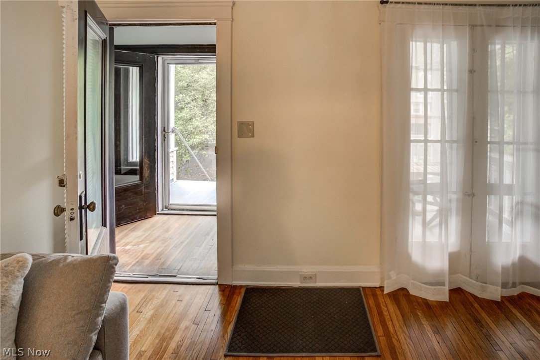 2245 Bellfield Cleveland Heights OH 44106