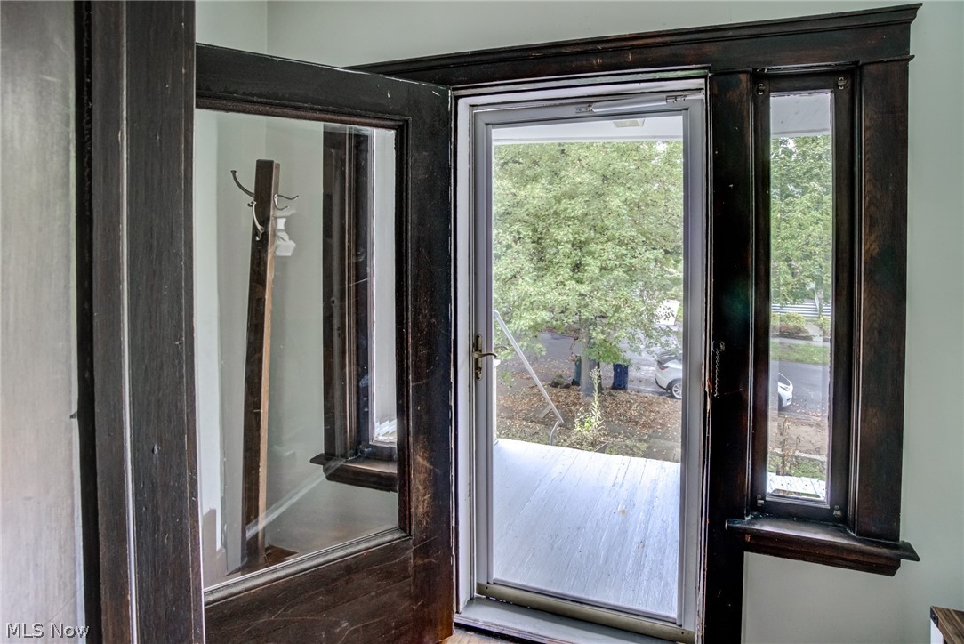 2245 Bellfield Cleveland Heights OH 44106