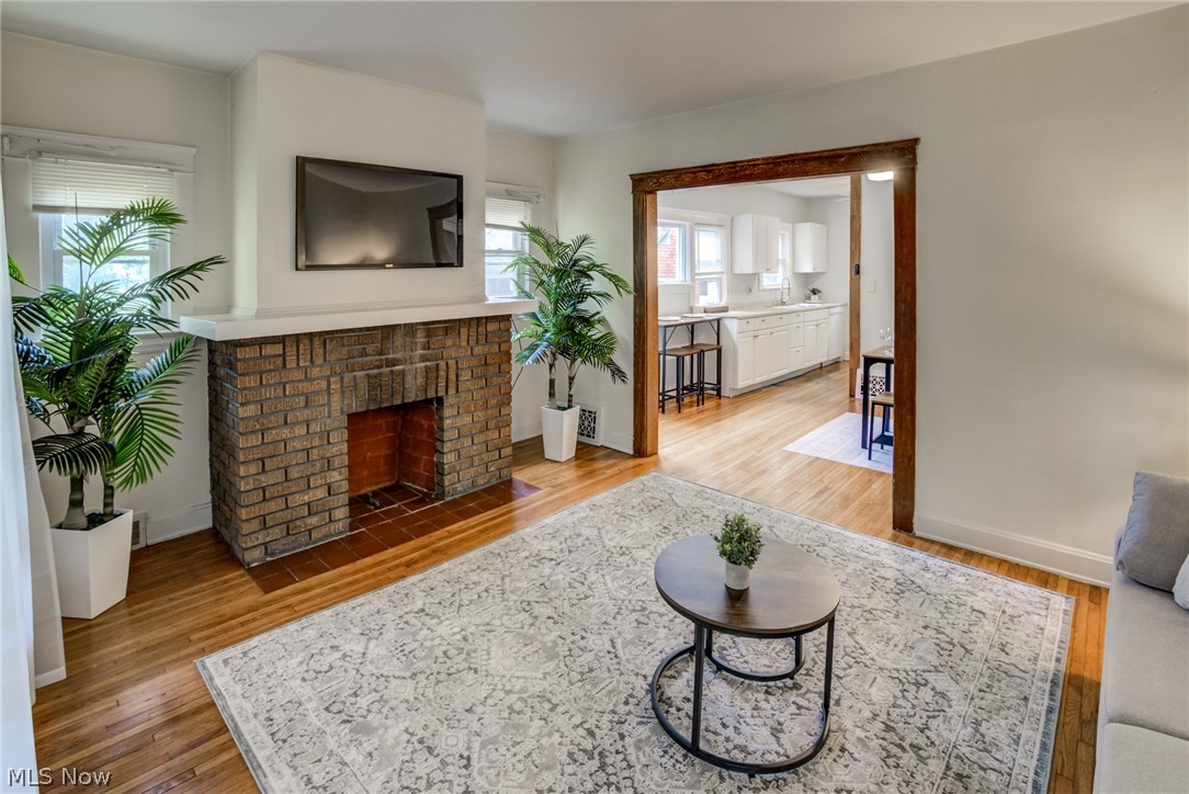 2245 Bellfield Cleveland Heights OH 44106