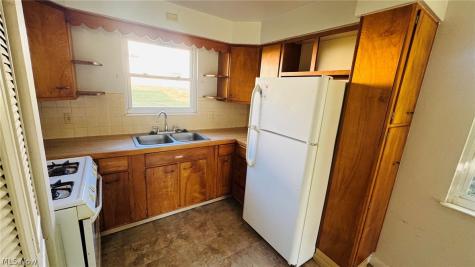 841-843 Jonathan Avenue Akron OH 44306