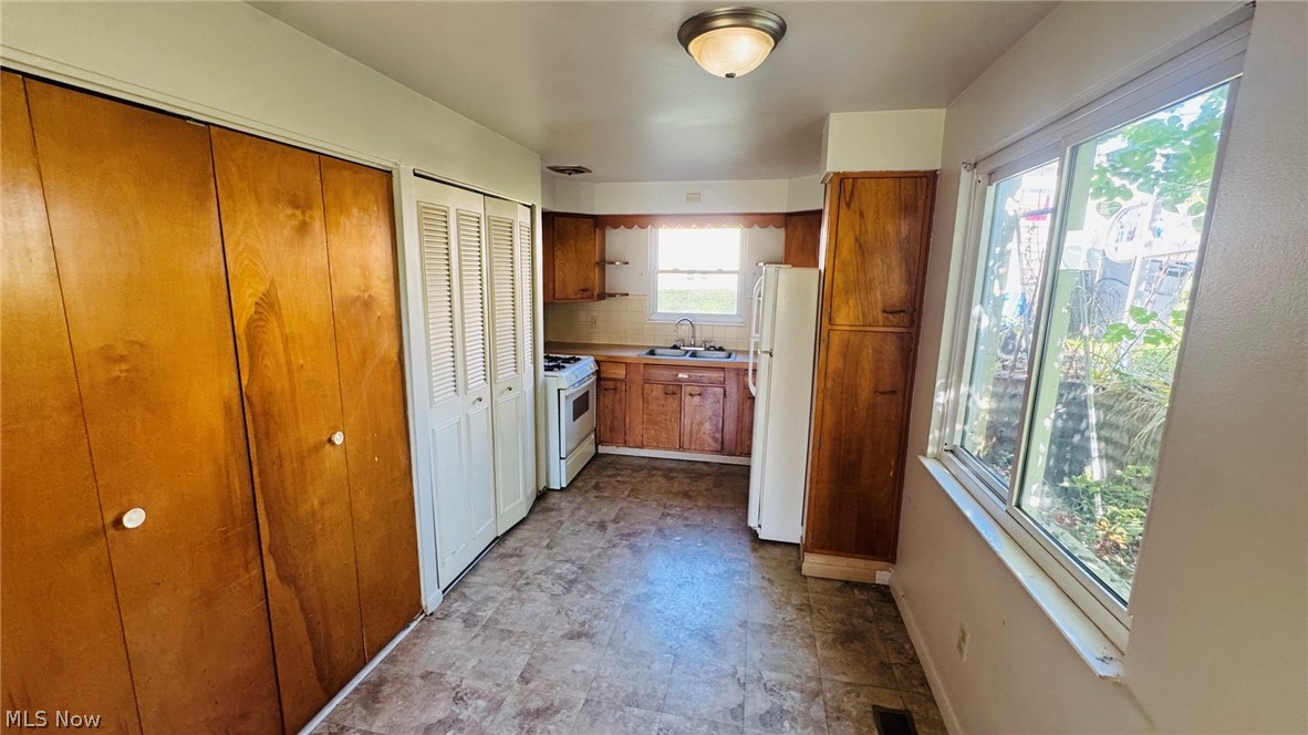 841-843 Jonathan Avenue Akron OH 44306