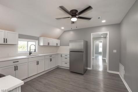 3048 Trowbridge Avenue Cleveland OH 44109