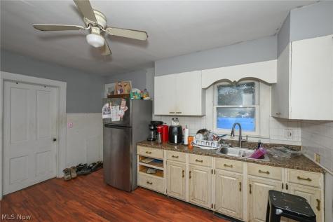 4140 W 36th Street Cleveland OH 44109