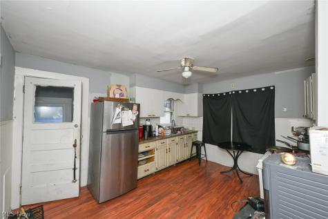 4140 W 36th Street Cleveland OH 44109