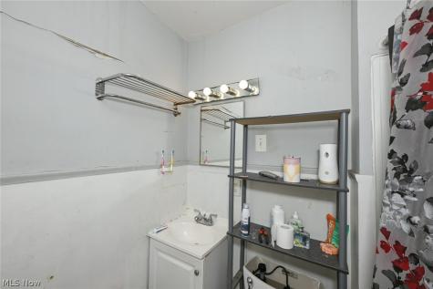 4140 W 36th Street Cleveland OH 44109