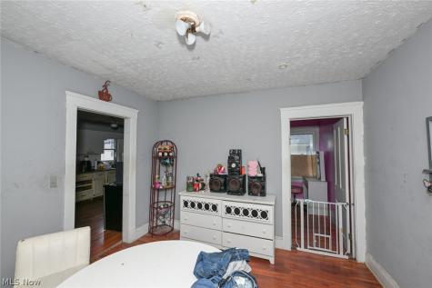 4140 W 36th Street Cleveland OH 44109