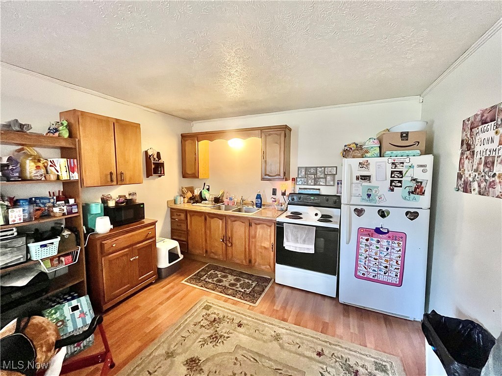 210 W Main Road Conneaut OH 44030