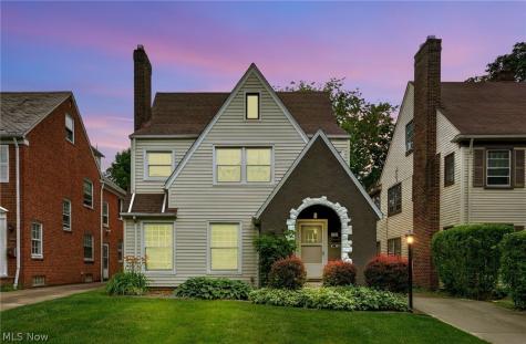 3559 Gridley Road Shaker Heights OH 44122