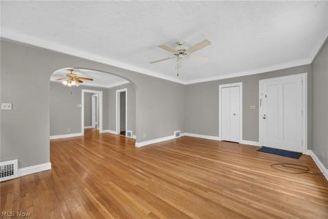 3559 Gridley Road Shaker Heights OH 44122