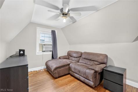 3559 Gridley Road Shaker Heights OH 44122