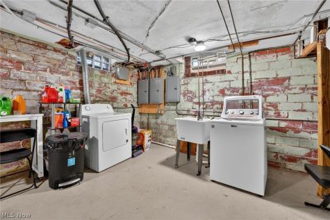 3559 Gridley Road Shaker Heights OH 44122