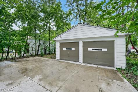 3559 Gridley Road Shaker Heights OH 44122