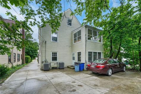 3559 Gridley Road Shaker Heights OH 44122