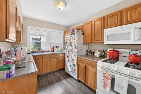 3559 Gridley Road Shaker Heights OH 44122