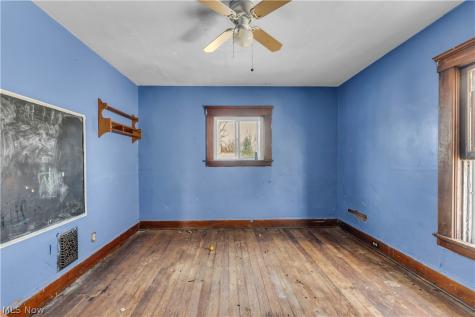 345 12th Street Elyria OH 44035