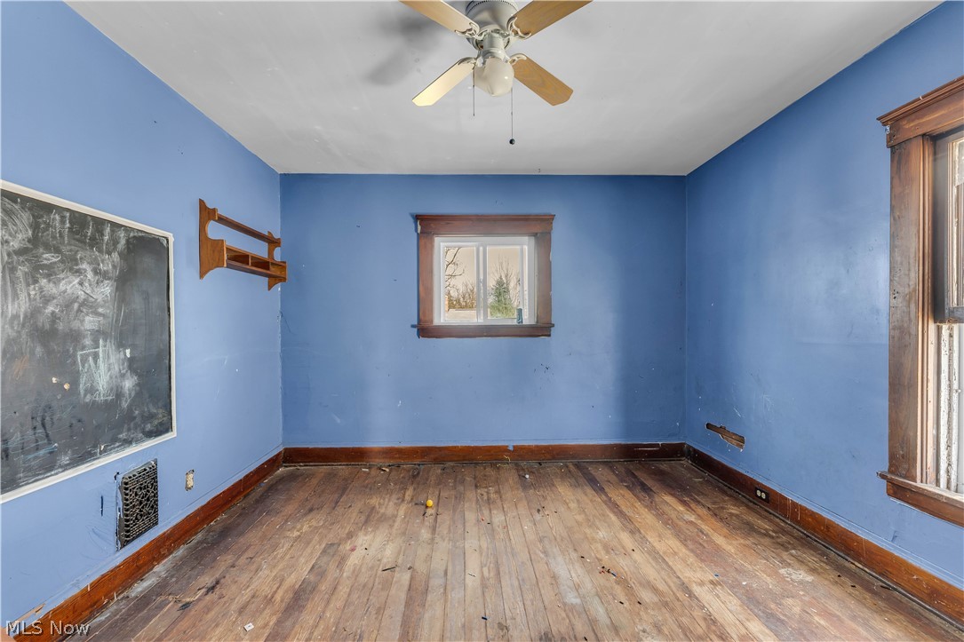 345 12th Street Elyria OH 44035