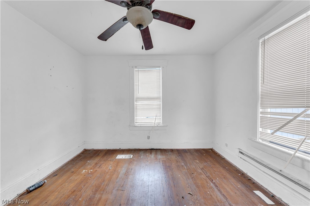 345 12th Street Elyria OH 44035