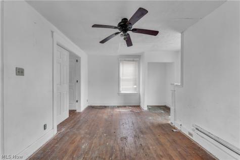 345 12th Street Elyria OH 44035