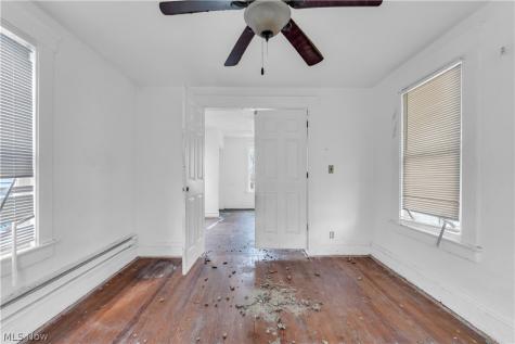 345 12th Street Elyria OH 44035