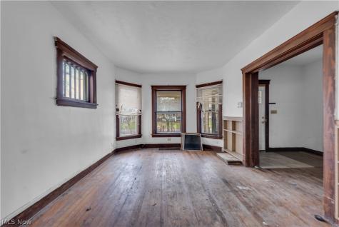 345 12th Street Elyria OH 44035