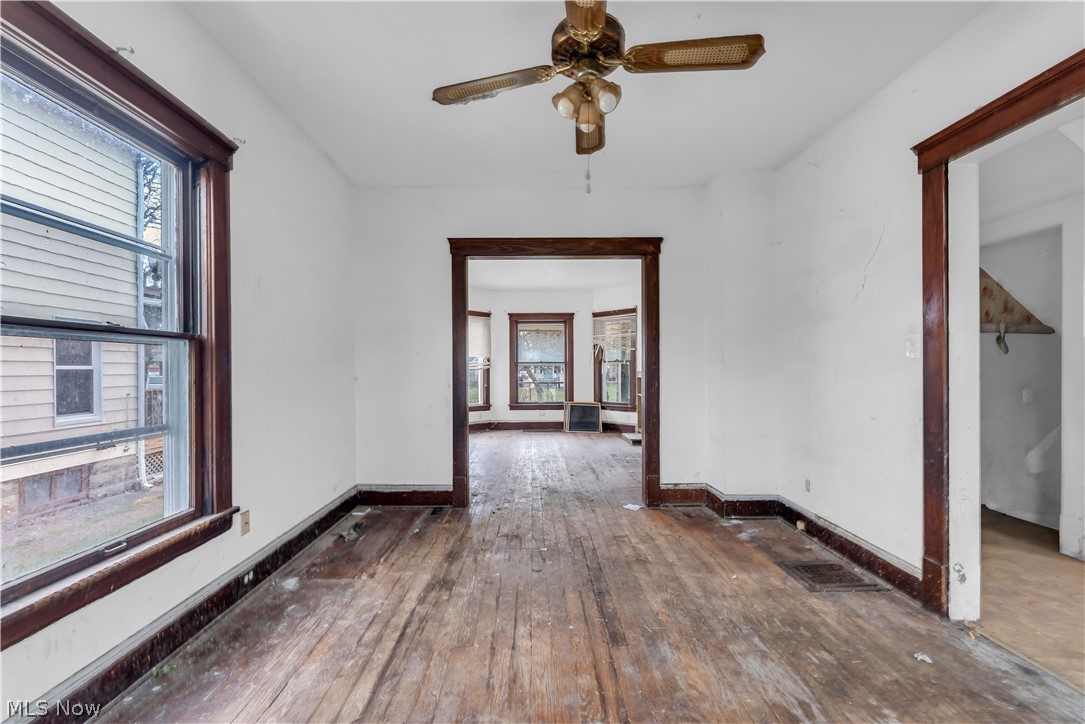 345 12th Street Elyria OH 44035