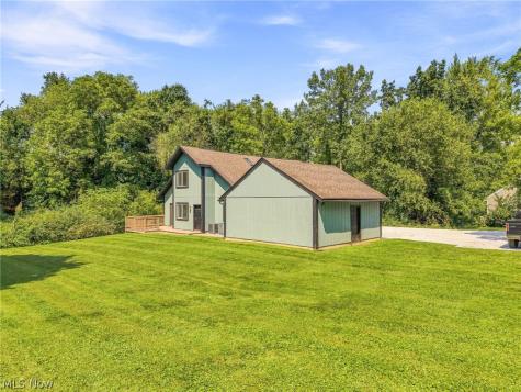 2652 Massillon Road Akron OH 44312