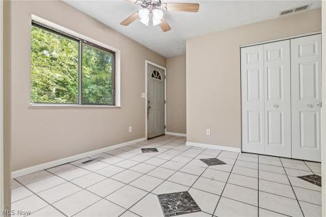 2652 Massillon Road Akron OH 44312