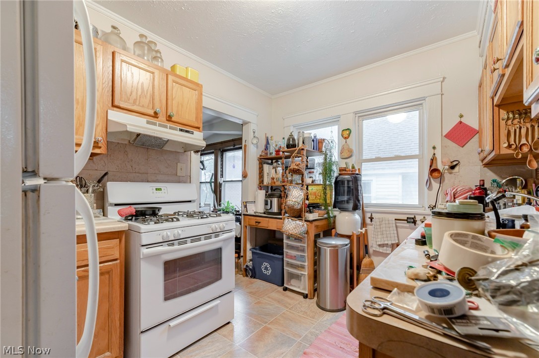2192 Edgewood Road Cleveland Heights OH 44118