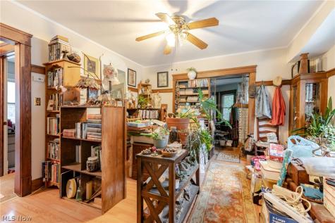 2192 Edgewood Road Cleveland Heights OH 44118