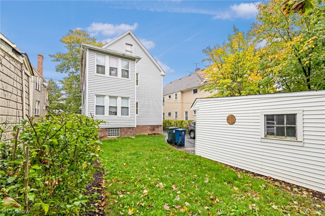 2192 Edgewood Road Cleveland Heights OH 44118