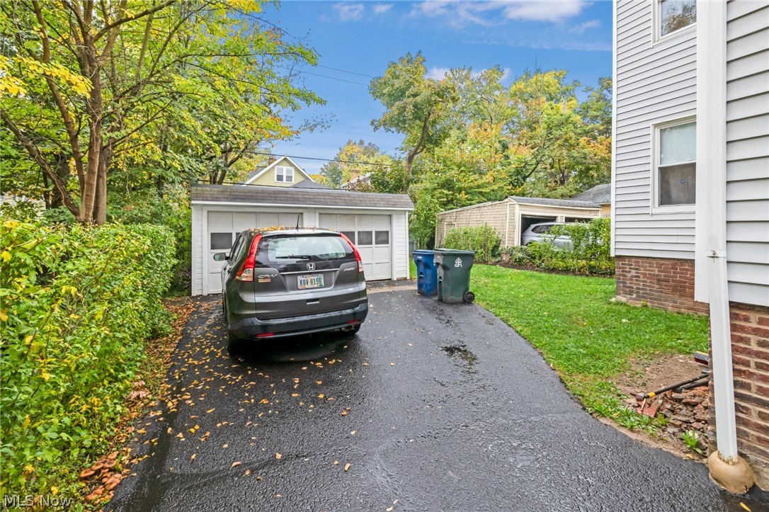 2192 Edgewood Road Cleveland Heights OH 44118