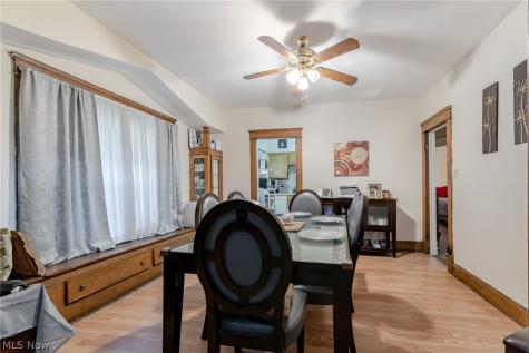 2192 Edgewood Road Cleveland Heights OH 44118