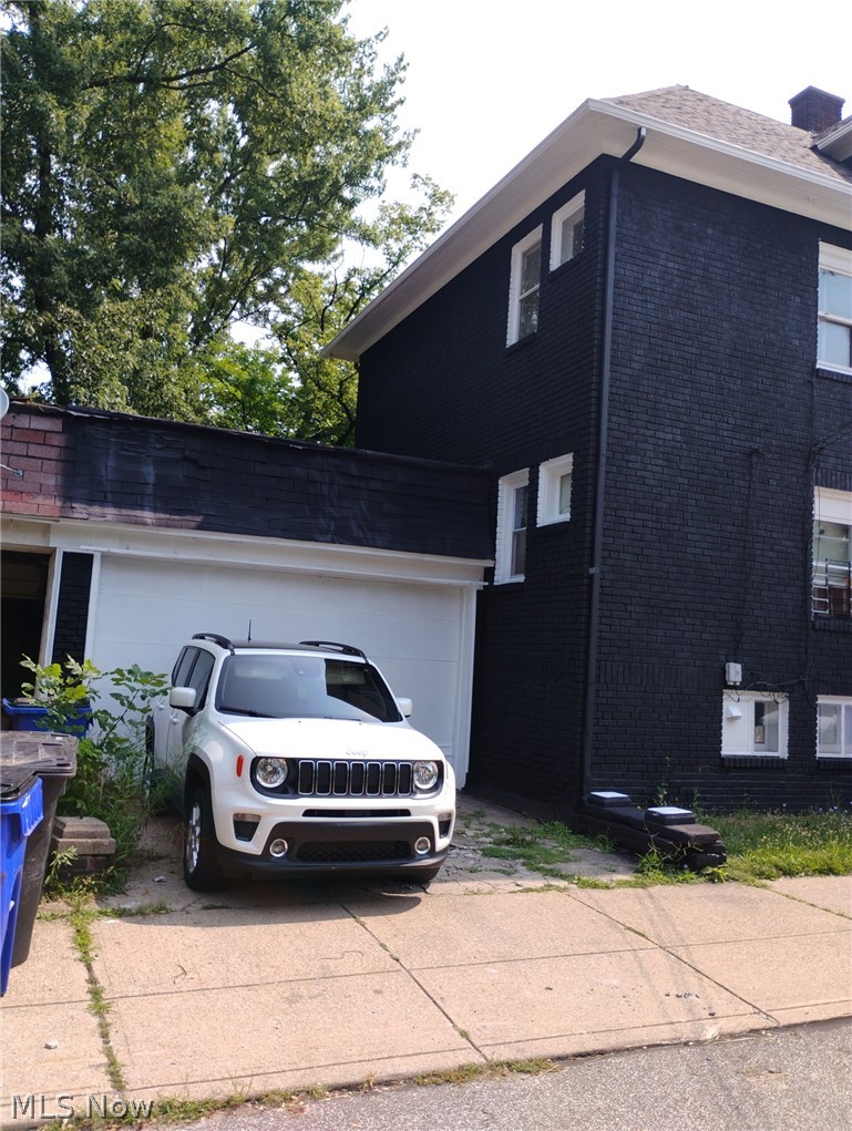 10809 Woodstock Boulevard Cleveland OH 44104