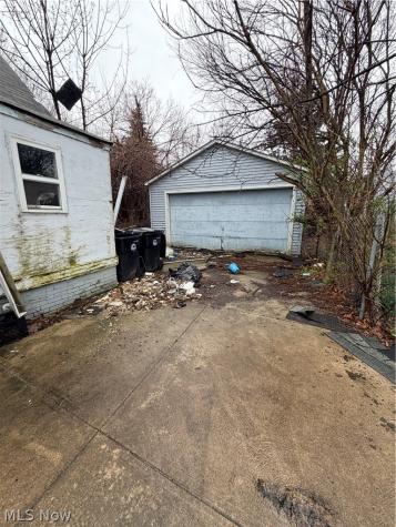 8100 Simon Avenue Cleveland OH 44103