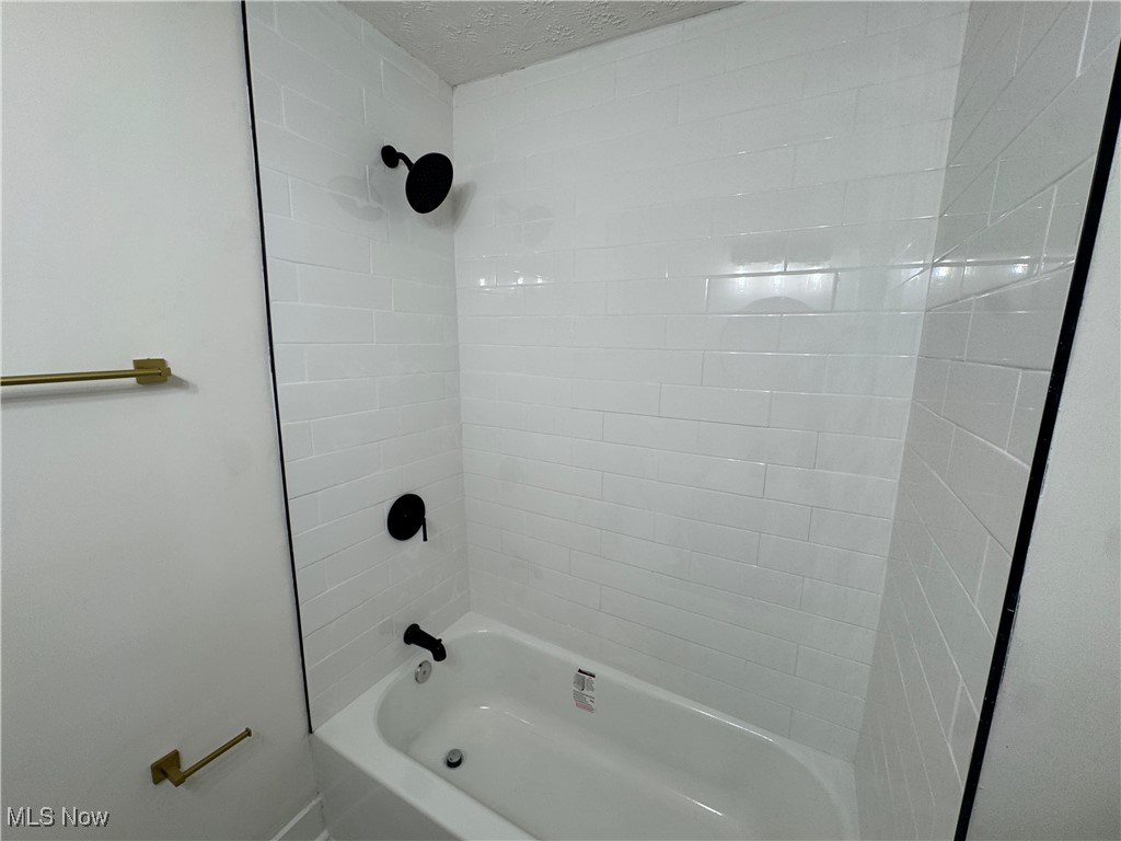 4309 Gifford Avenue Cleveland OH 44109