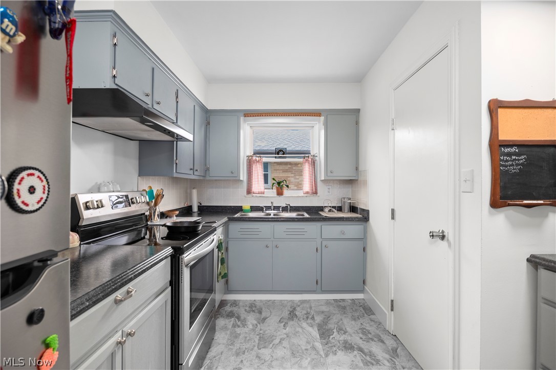 3113 Snow Road Parma OH 44134