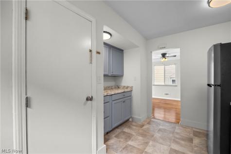 3113 Snow Road Parma OH 44134