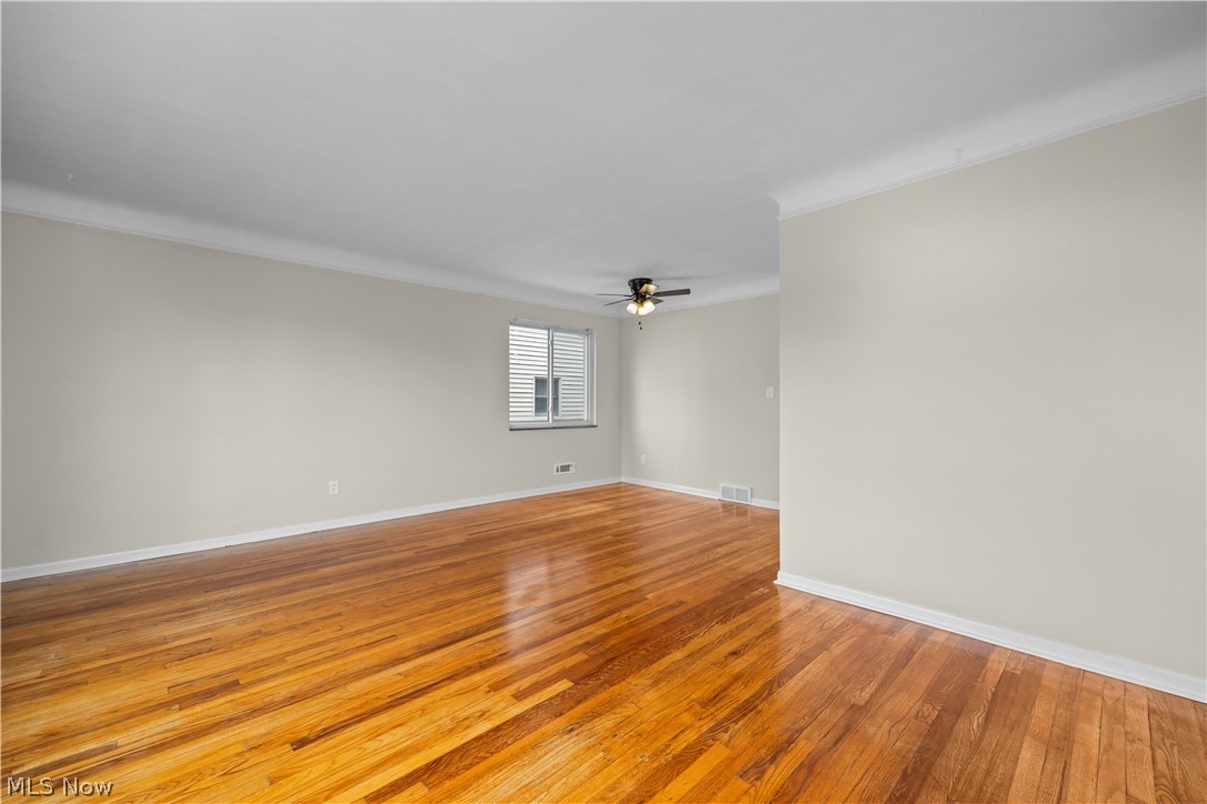 3113 Snow Road Parma OH 44134