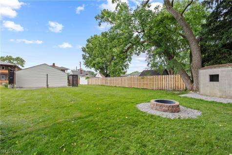 3113 Snow Road Parma OH 44134