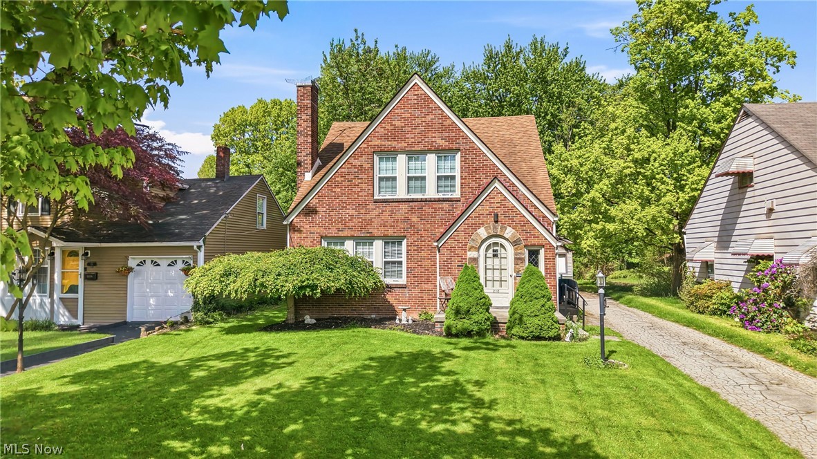 210 5th Avenue Hubbard OH 44425