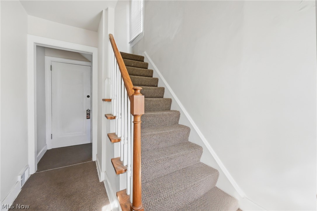 210 5th Avenue Hubbard OH 44425