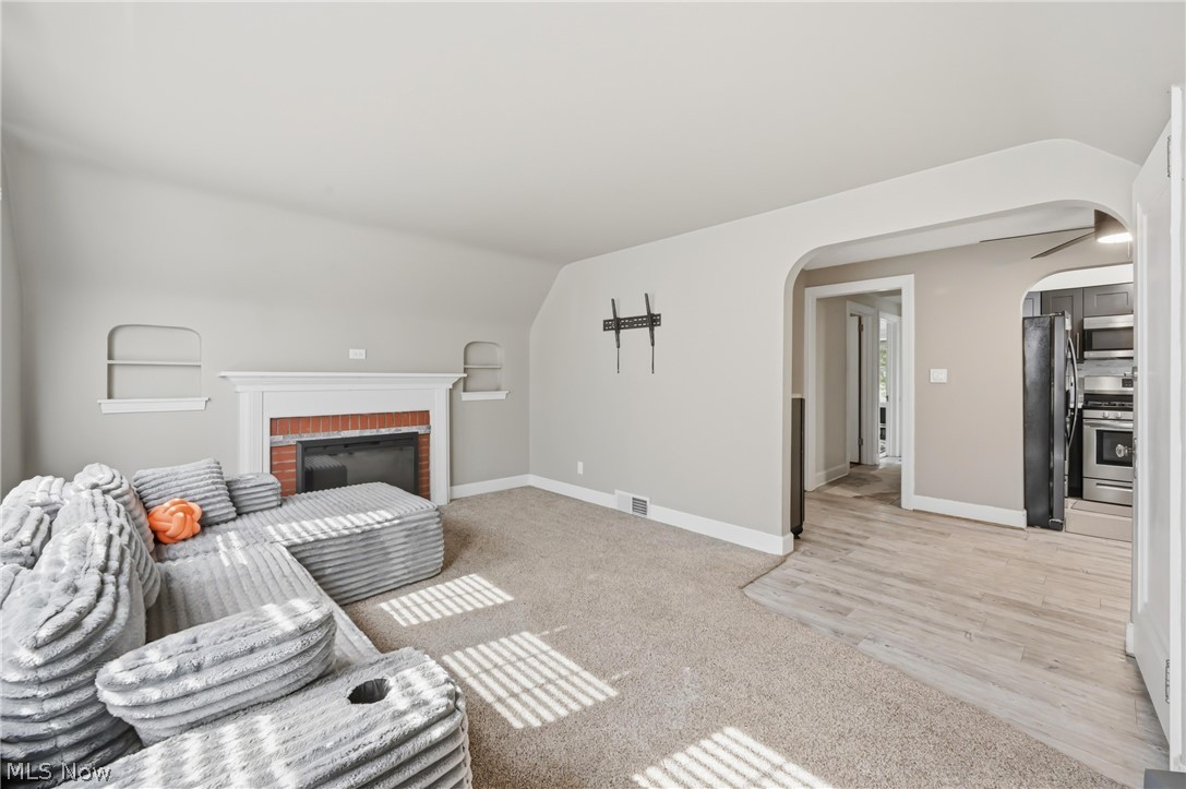 210 5th Avenue Hubbard OH 44425