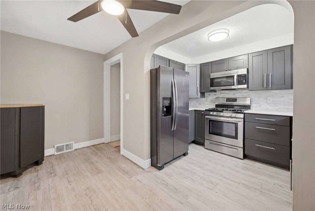 210 5th Avenue Hubbard OH 44425