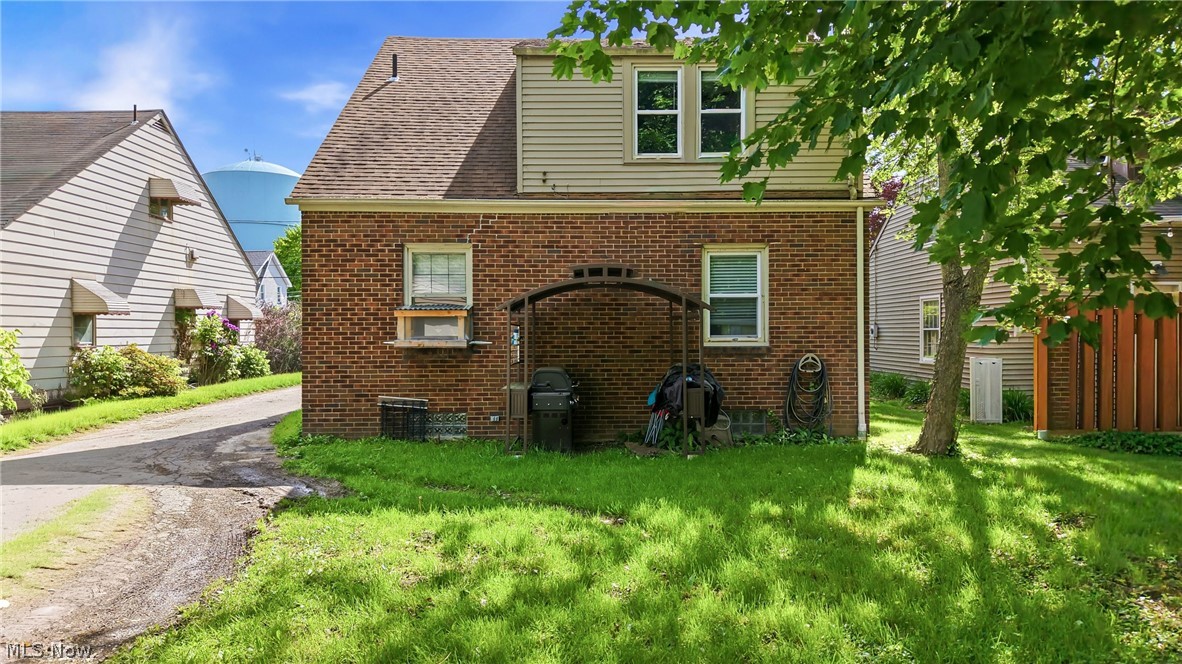 210 5th Avenue Hubbard OH 44425