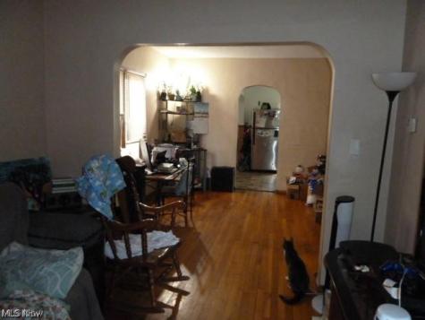 1605 Treadway Avenue Cleveland OH 44109