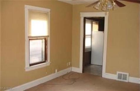 16523 Kipling Avenue Cleveland OH 44110
