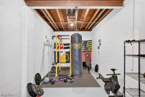 21030-21040 Detroit Road Rocky River OH 44116