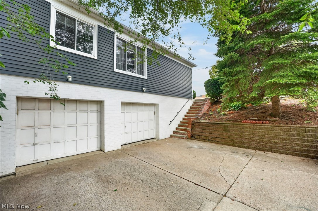 21030-21040 Detroit Road Rocky River OH 44116